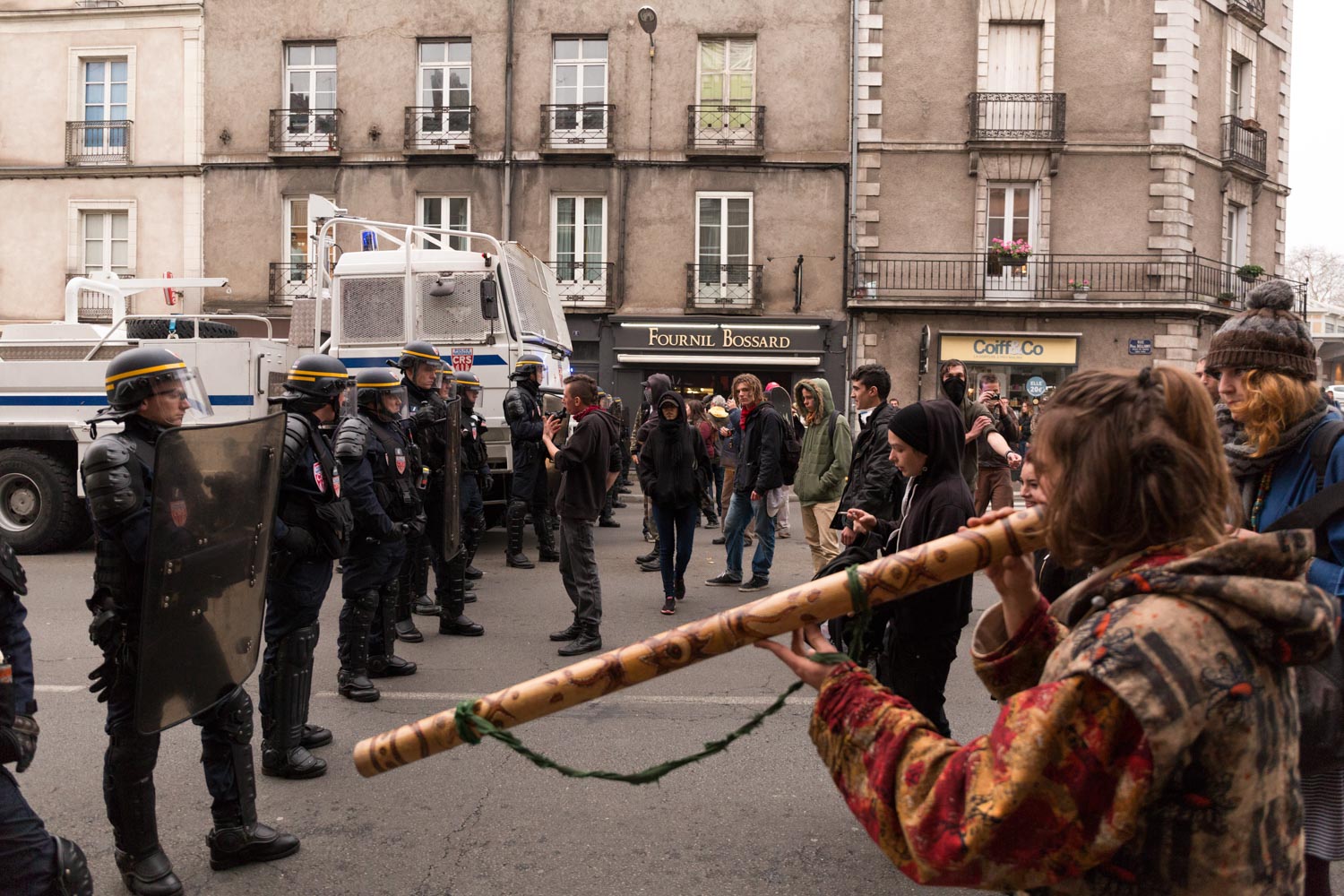 Demonstration near the Prefecture of Nantes to protest against the project of airport construction of Notre-Dame-des-Landes.
Nantes, France - 22/11/2014.

Manifestation vers la Préfecture de Nantes pour protester contre le projet d'aéroport de Notre-Dame-des-Landes.
Nantes, France - 22/11/2014.